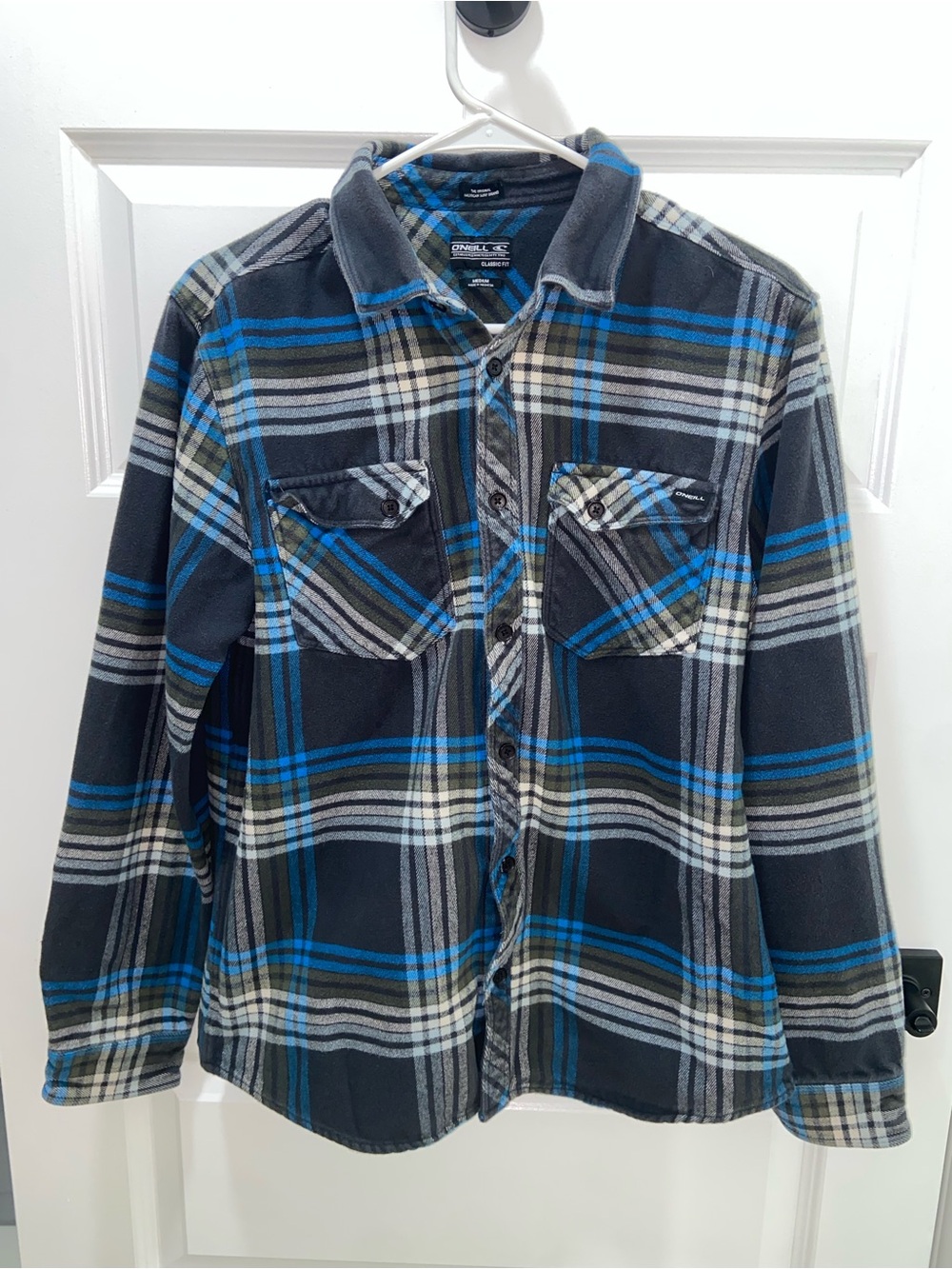 O'Neill Black & Blue Plaid Button-Up Shirt M